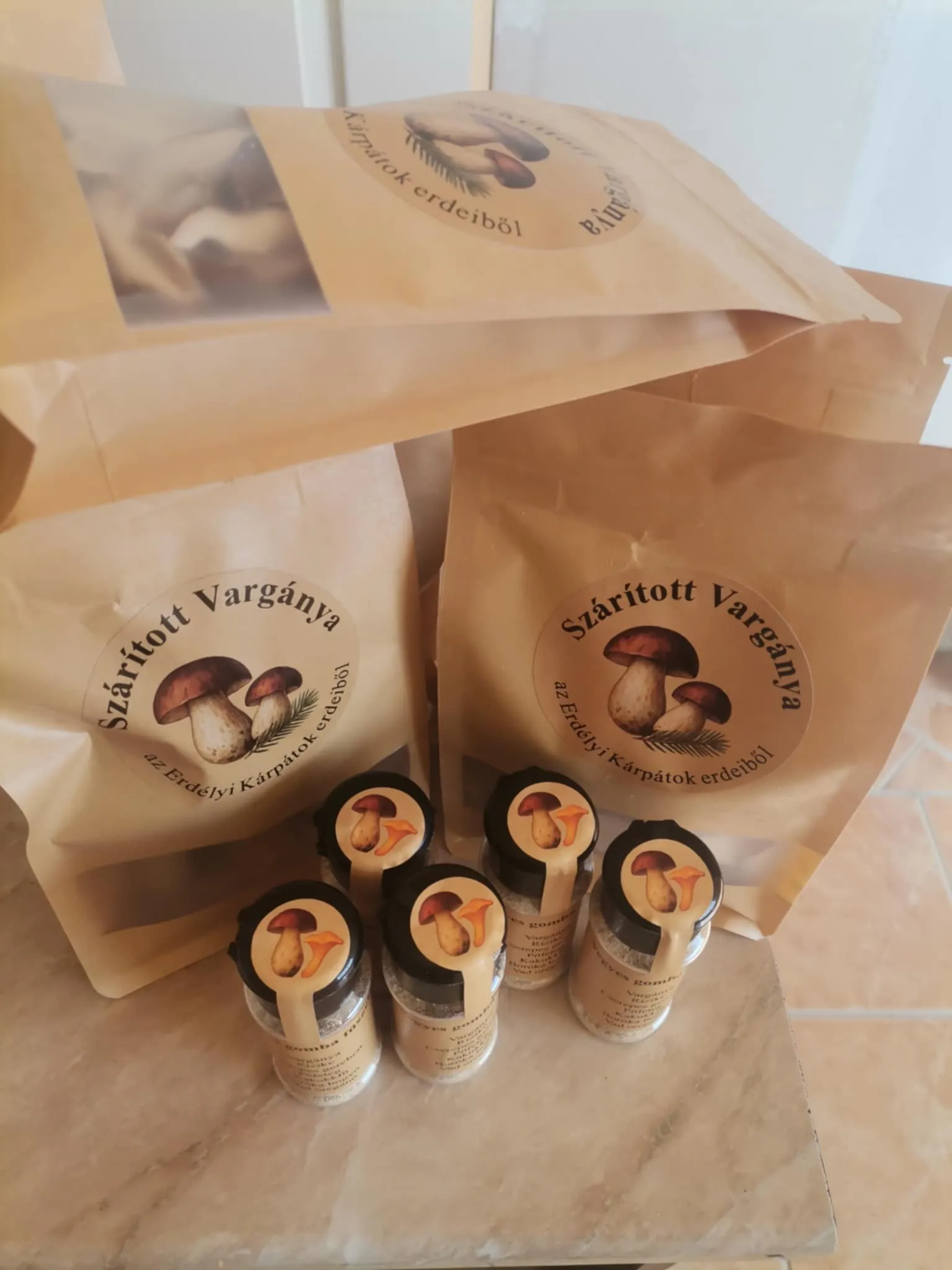 Szárított vargánya az Erdélyi Kárpátok erdeiből